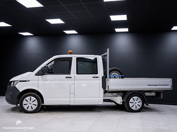 Volkswagen Transporter 3 of 5