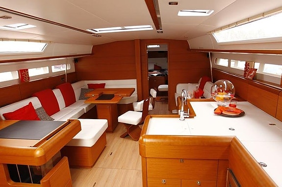 Hyr Jeanneau 509, 5 kabiner 4 of 5