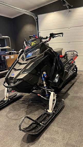 Polaris 850 RMK Khaos-Shorty OMG LEV! 4 of 6
