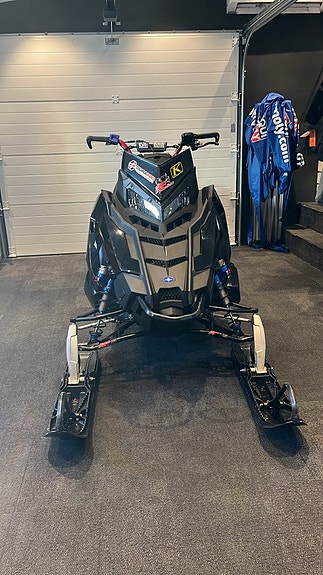 Polaris 850 RMK Khaos-Shorty OMG LEV! 2 of 6