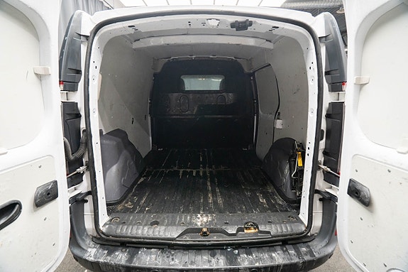 Renault Kangoo Express 10 of 17
