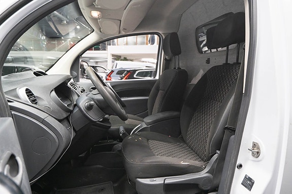Renault Kangoo Express 13 of 17