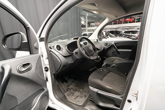 Renault Kangoo Express 12 of 17