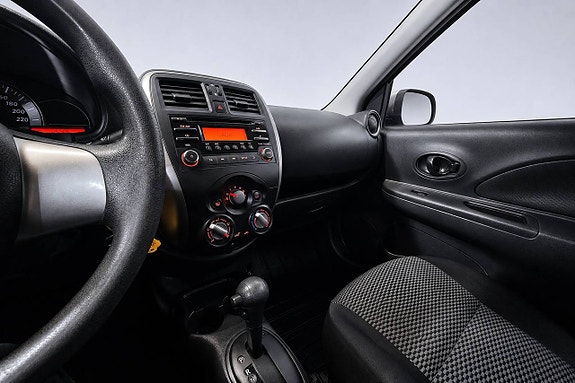 Nissan Micra 18 of 19