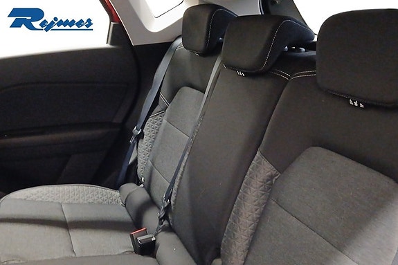 Renault Captur 7 of 18
