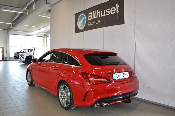 Mercedes-Benz CLA180 3 of 5