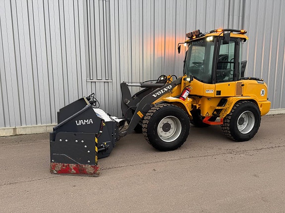 Volvo L30 GS / BSS  / Vinterdäck / Multiskopa / Mittx