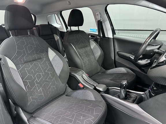 Peugeot 2008 13 of 19