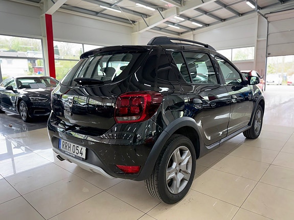 Dacia Sandero Stepway 3 of 5