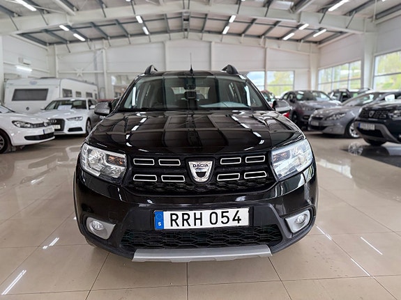 Dacia Sandero Stepway 2 of 5