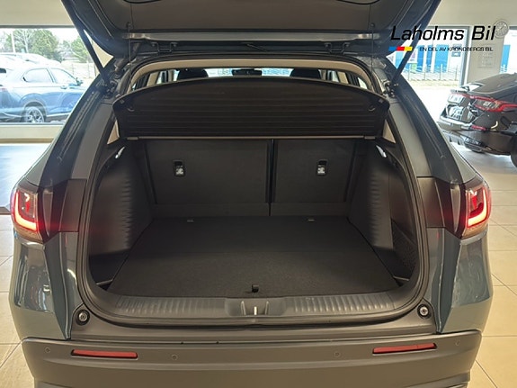 Honda ZR-V 7 of 17