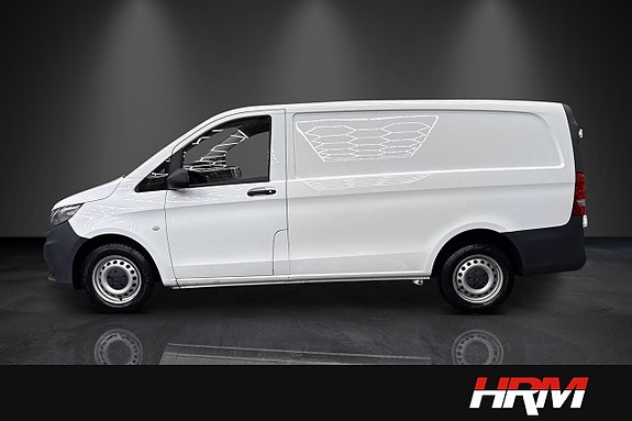 Mercedes-Benz Vito 109 2 of 5