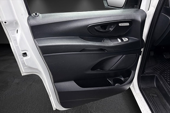Mercedes-Benz Vito 109 5 of 5
