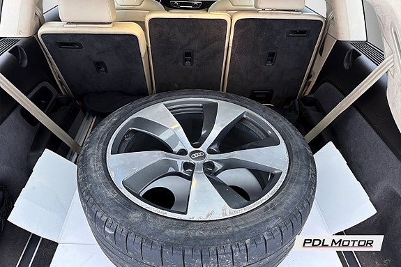 Audi Q7 15 of 17