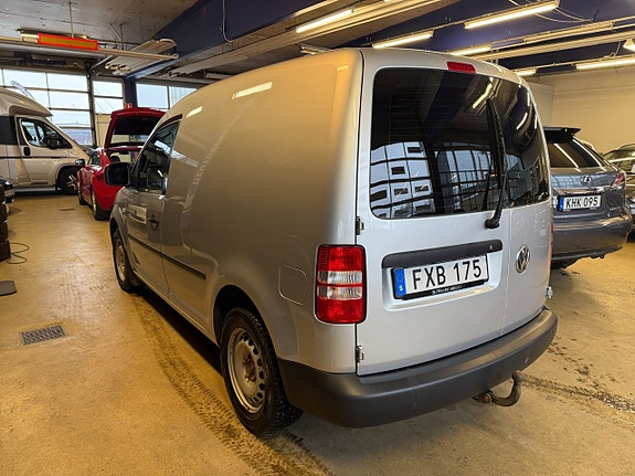 Volkswagen Caddy 4 of 5