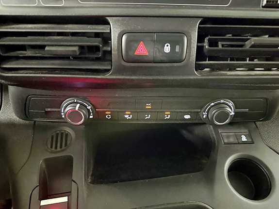 Peugeot Partner 15 of 19