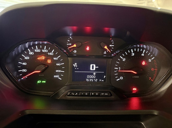 Peugeot Partner 13 of 19