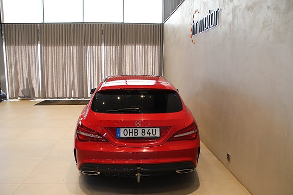 Mercedes-Benz CLA180 5 of 5