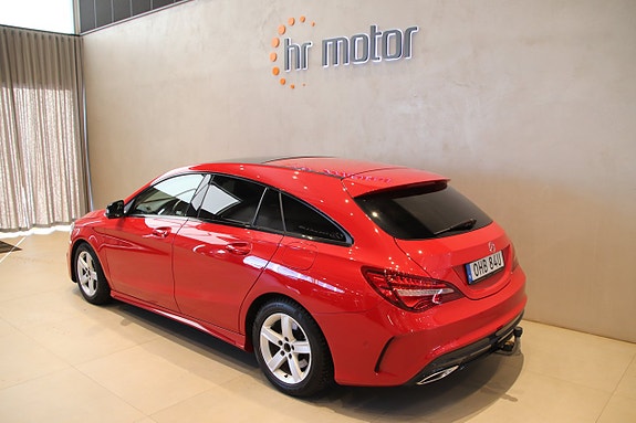 Mercedes-Benz CLA180 4 of 5