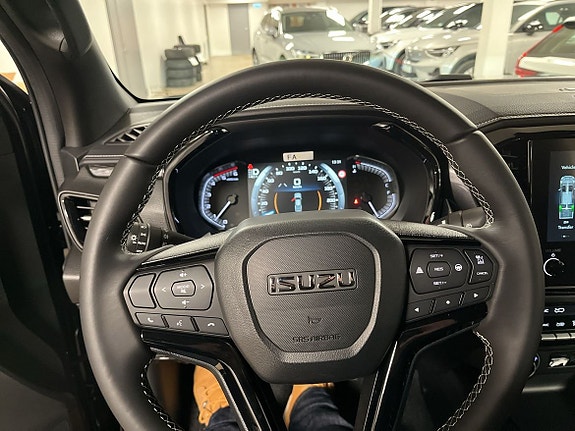 Isuzu D-max 13 of 13
