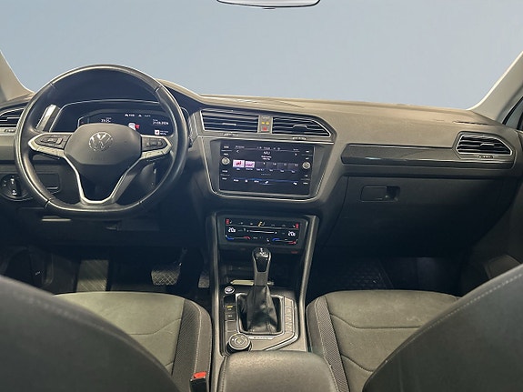 Volkswagen Tiguan 8 of 20