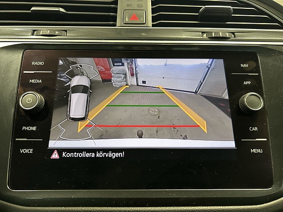 Volkswagen Tiguan 15 of 20
