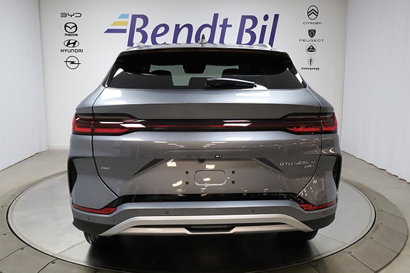 BYD Seal U 8 of 28