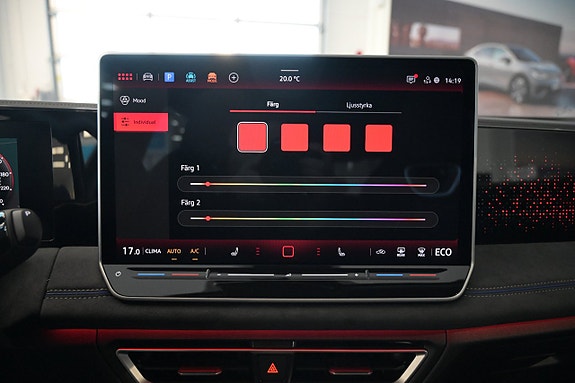 Volkswagen Tiguan 21 of 29