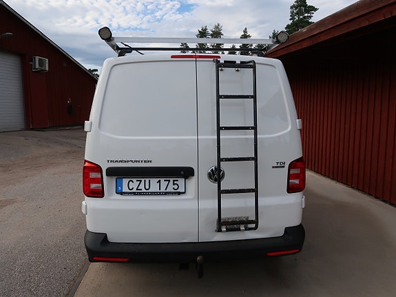 Volkswagen Transporter 5 of 14