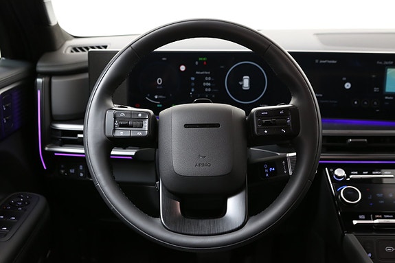 Hyundai Santa Fe 19 of 30