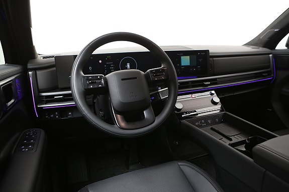 Hyundai Santa Fe 18 of 30