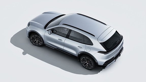 Porsche Cayenne 4 of 5
