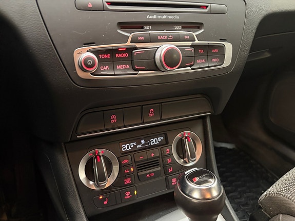 Audi Q3 15 of 16