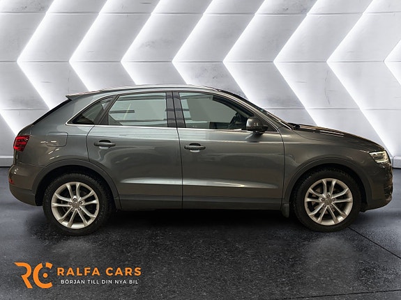 Audi Q3 6 of 16
