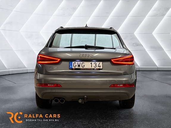 Audi Q3 9 of 16