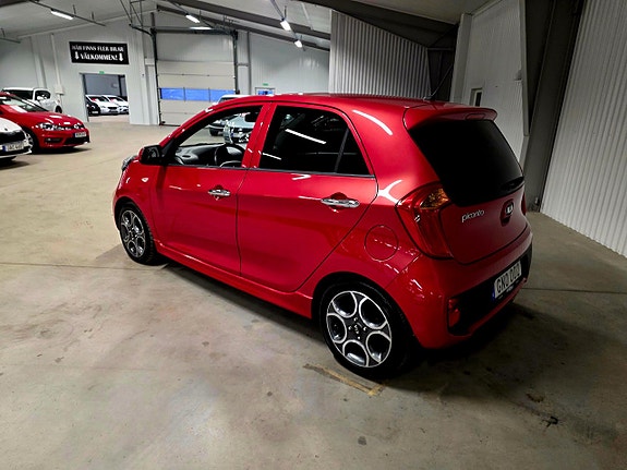 Kia Picanto 5 of 5