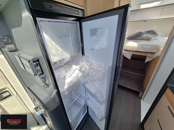 Adria Coral 670 SL FIAT 140HP 35L 6 of 11