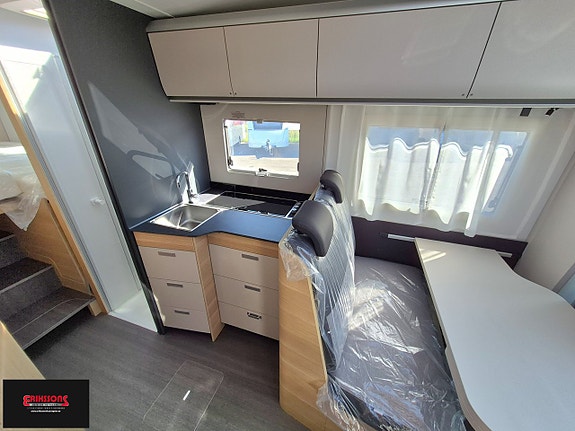 Adria Coral 670 SL FIAT 140HP 35L 4 of 11