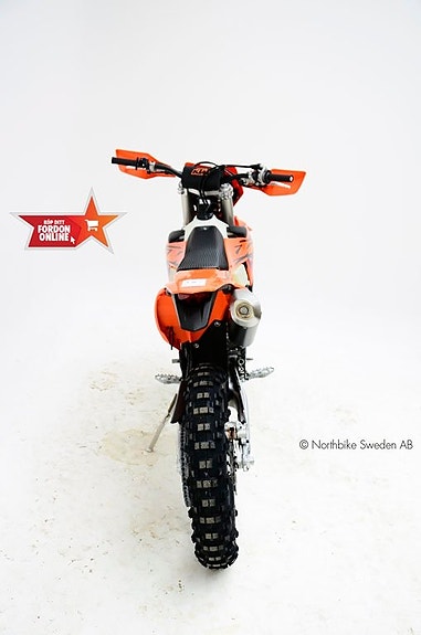 KTM 450 EXC-F  *2,99% ränta + 15.000kr i valfria tillbehör* 4 of 9
