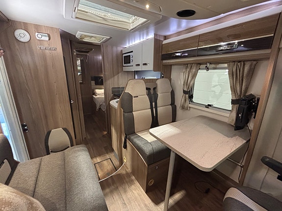 Swift Toscane 774 EB Långbädd /ACx2 /Solcell /150hk /välskött / Husbil 8 of 20