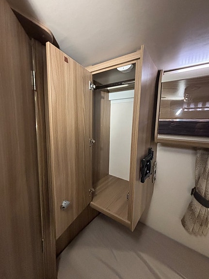 Swift Toscane 774 EB Långbädd /ACx2 /Solcell /150hk /välskött / Husbil 16 of 20