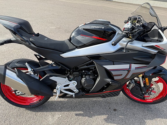 CFMOTO 450SR - I lager! - Köp Online 4 of 8