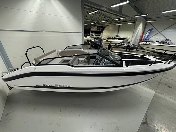 Ryds 650 DC NY -25 Yamaha F200XBVMAX 5 of 11
