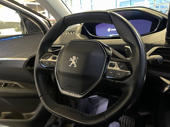 Peugeot 3008 8 of 16