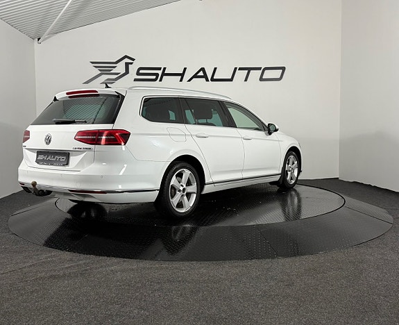 Volkswagen Passat 5 of 5