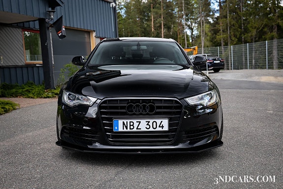 Audi A6 2 of 21