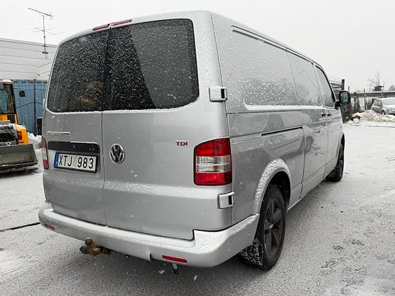 Volkswagen Transporter 4 of 5
