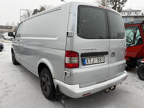 Volkswagen Transporter 2 of 5