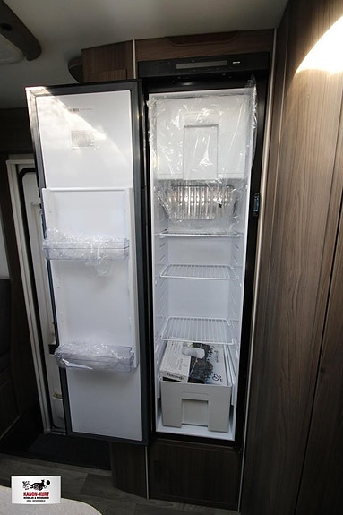Kabe Imperial Travel Master I 790 LQB 16 of 19