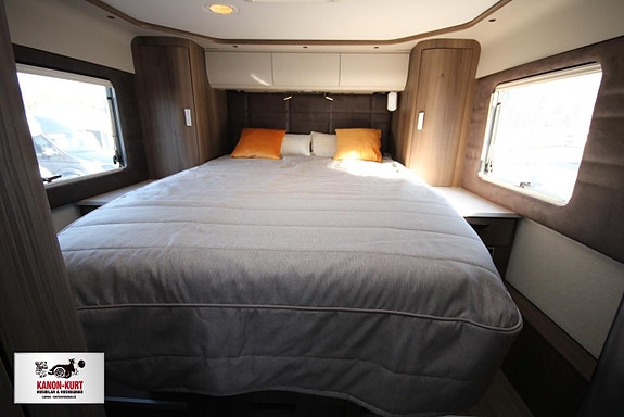 Kabe Imperial Travel Master I 790 LQB 10 of 19